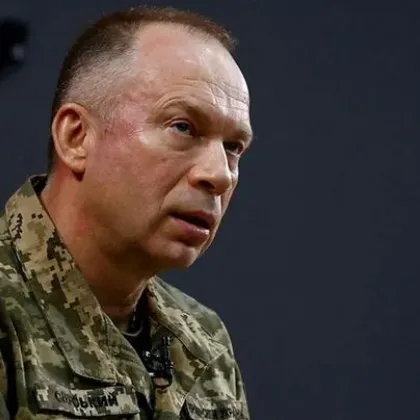 Зеленски освободи главнокомандващия на армията Сирски