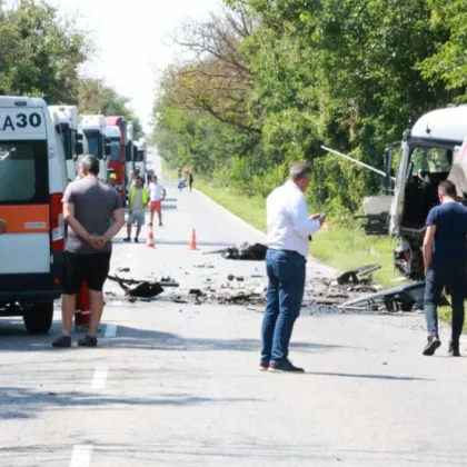 Четирима загинали в катастрофа на пътя Русе - Бяла