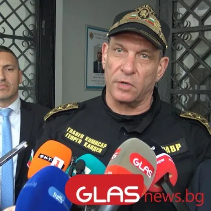 Кандев влиза в политиката?