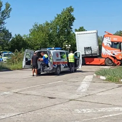 Млада жена загина при жестока катастрофа на Е-79 край Видин СНИМКИ