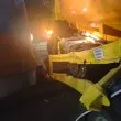 Трамвай и водоноска се сблъскаха в София СНИМКИ
