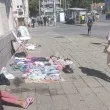 Тротоарът стана битпазар: Снимки от центъра на Сливен взривиха мрежата