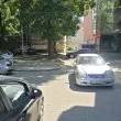 Блокиран паркинг и изоставен автомобил предизвикаха остри реакции в социалните мрежи СНИМКА