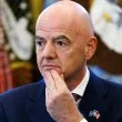 УЕФА иска оставката на Джани Инфантино