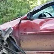 Кола излетя от път и се вряза в дървета, загина 20-годишен