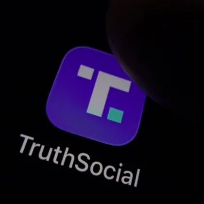 Тръмп таксува инвеститори в TruthSocial, ще получават първи съобщенията му