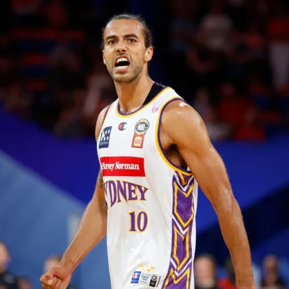 Звездата на Sydney Kings Ксавиър Кукс изтърпя месечно наказание за допинг