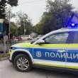 Шофьор преследва жена с бебе, вряза се в колата ѝ и преби съпруга ѝ