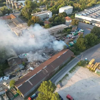 Напрегнато дежурство за огнеборците в Пловдивско: Реагираха на десетки пожари