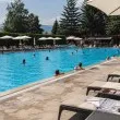 Басейн, забрани и солена сметка: Посещение край Сапарева баня предизвика лавина от реакции