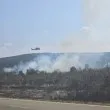 Хеликоптер се включва в борба с пожара край затворената магистрала "Тракия" СНИМКИ и ВИДЕО