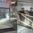 Откриха 8 иракчани, натъпкани в тайника на бус