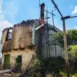 Пожар изпепели две къщи