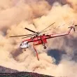 Хеликоптер се разби при гасене на пожар, двама загинаха