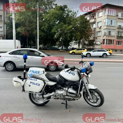 Пияна шофьорка се вряза в стълб в Пловдив