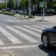 Мерцедес блъсна 21-годишна на пешеходна пътека в Пловдив