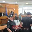 Изправиха пред съда Михаела и Виктория, задържани за убийството на Георги СНИМКА