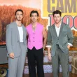 Jonas Brothers ще пеят на първия НФЛ мач в Австралия