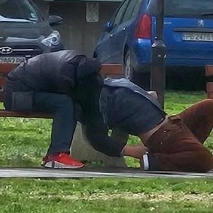 "Положението ескалира": Двама в "зомби" пози се появиха в пловдивски парк СНИМКИ+ВИДЕО