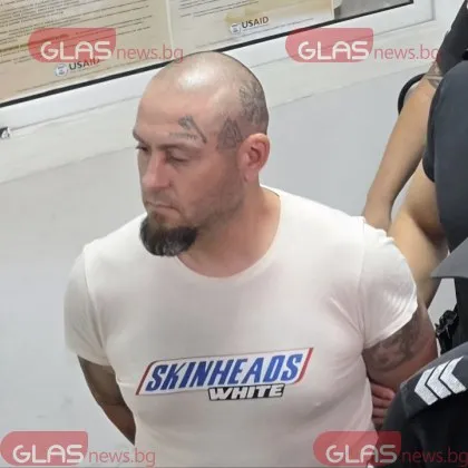 &bdquo;Skinheads White" пред съда: Колко по-очевидни трябва да станат знаците