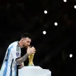 Меси и Левандовски оцеляха във всички 10 издания на FC 100