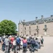 Трибуна рухна под 100 зрители във Франция: Хора паднаха от два метра, 16 са ранени