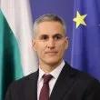 До дни Андрей Гюров може да влезе в президентската надпревара