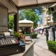 Избяга с касовия апарат, после смени дрехите: Как откриха нападателя в Слънчев бряг
