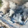 Дронове удариха търговски център в родния град на Зеленски, има много жертви