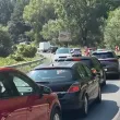 Километрични опашки в района на Кресна и Симитли