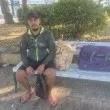 Не иска пари, иска работа: бургазлии се опитват да вдигнат Краси от пейката