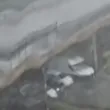Шофьори спряха под мост, за да предпазят колите си от градушката в София