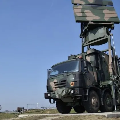 НАТО стяга небето на Източна Европа: Словакия праща военни в Полша и Румъния