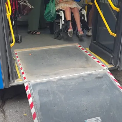 "Това трябва да е нормално": Жена похвали шофьор от градския транспорт във Варна