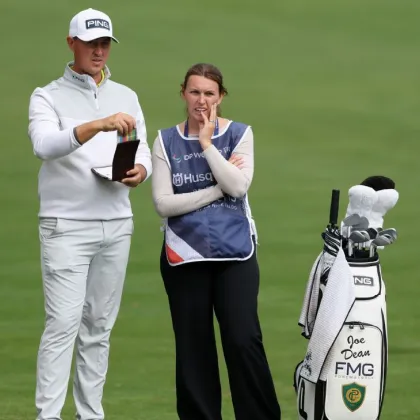 От доставки до British Masters стигна Joe Dean