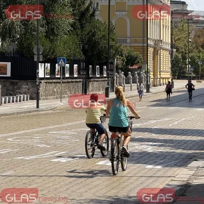Последна неделя за пешеходците по "Цар Освободител&rdquo; в София СНИМКИ