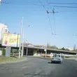 Затруднено движение в София: Камион скъса жица на тролеите на Площада на авиацията