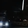 Изненада! Кола изскочи от насрещното в кръгово във Варна ВИДЕО