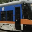 Нападнаха трамвай в София, удариха пътничка