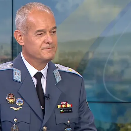 До края на годината ще имаме 11 обучени пилоти на F-16