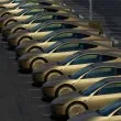Tesla на Мъск пусна "таксита" с Cybercab &ndash; автомобил без волан и педали