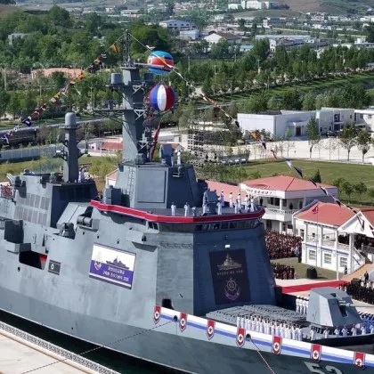 Ким Чен-ун показа новия си разрушител: &bdquo;Ще нанася унищожителен ответен удар"