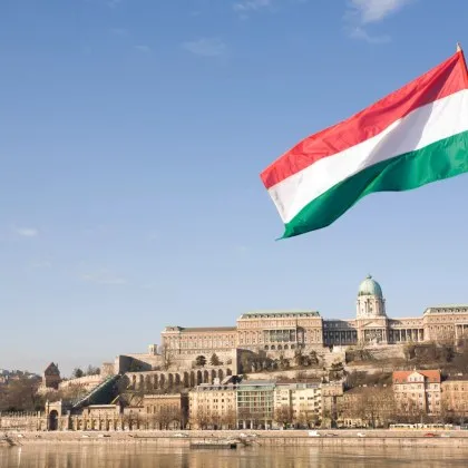 Унгария гони 10 руски дипломати, Москва плаши с отговор
