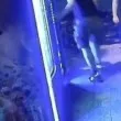 Задържаха двама за кражби от кафе автомати, тийнейджър си "набра" скъп телефон