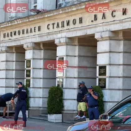 София се стяга за дербито: полиция на ключови места преди Левски - ЦСКА СНИМКИ