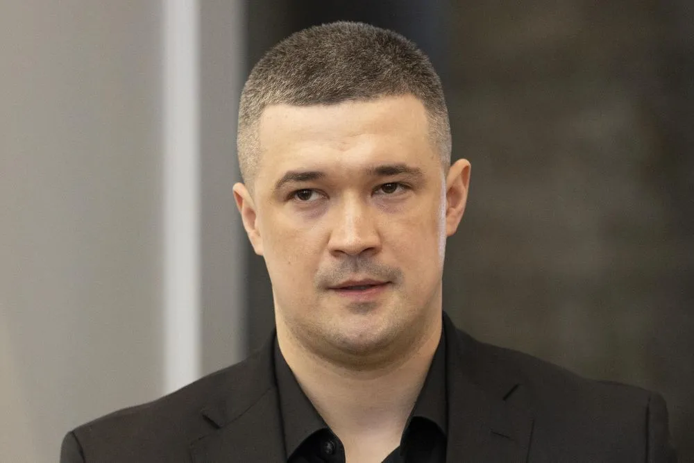 Фьодоров стои зад измамните кол центрове: депутат хвърли тежко обвинение