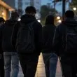 Жестокост в центъра на Пловдив: Над 10 нападнаха младеж, гориха го със запалки