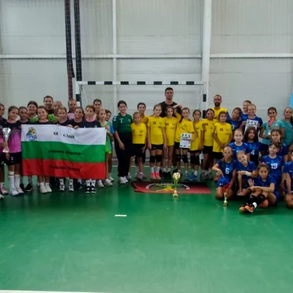 ХК &bdquo;Труд" със злато и бронз при момчетата и сребро при момичетата на турнира &bdquo;Труд КЪП"