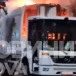 Боклукчийски камион лумна в пламъци в София ВИДЕО