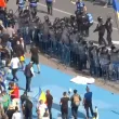 Напрежение в Букурещ: Протест на овцевъди прерасна в безредици ВИДЕО